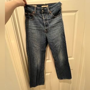 Levi’s Ribcage Straight